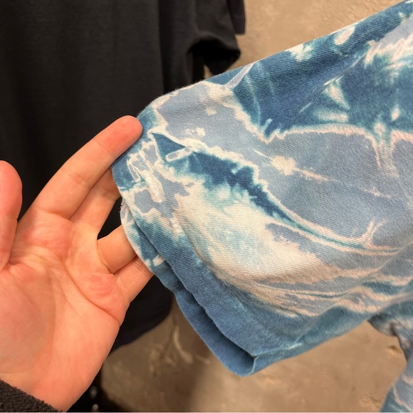 M. Debois 1995 Dolphin Mandala AOP Tie Dye Vintage T-Shirt Delta XL Unisex Beach - Picture 4 of 7